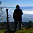 Moment de solitude face aux Alpes